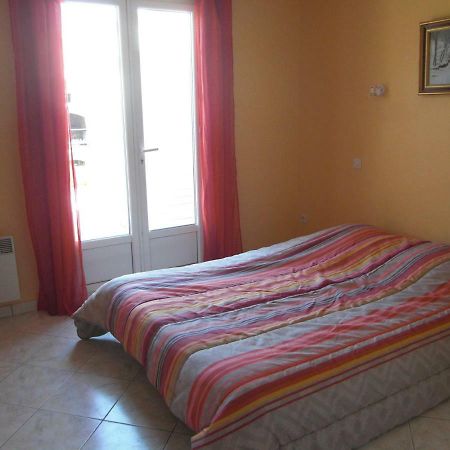 79 Rue Des Tourterelles Apartment La Londe-les-Maures Luaran gambar
